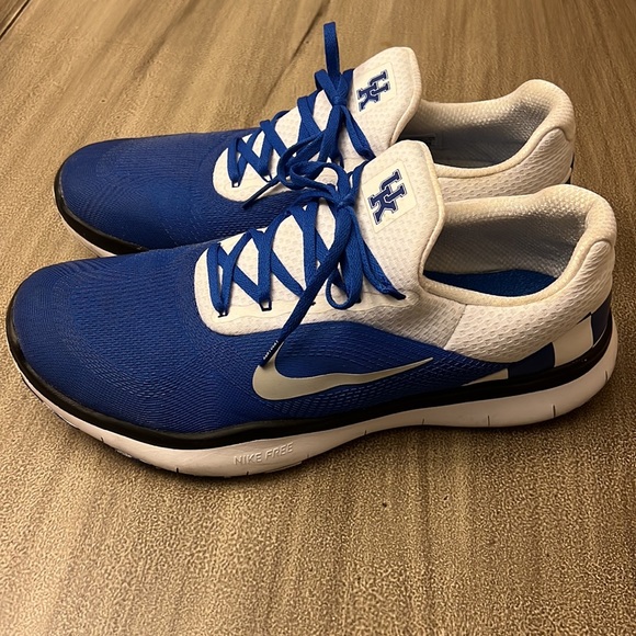 Nike Shoes Nike Free Size 3blue And White With Uk Logo On Tongue
